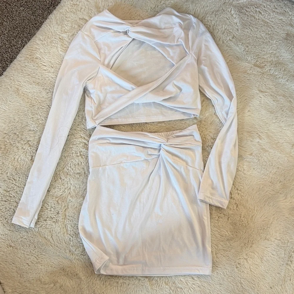 Thatssofetch White Cut-Out Long Sleeve Crop Top and Skirt Set - Picture 9 of 9